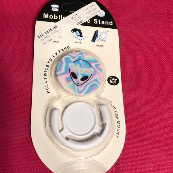 Kaydee’s Kloset Accessories - 🔥New arrival🔥Alien Psychedelic phone grip